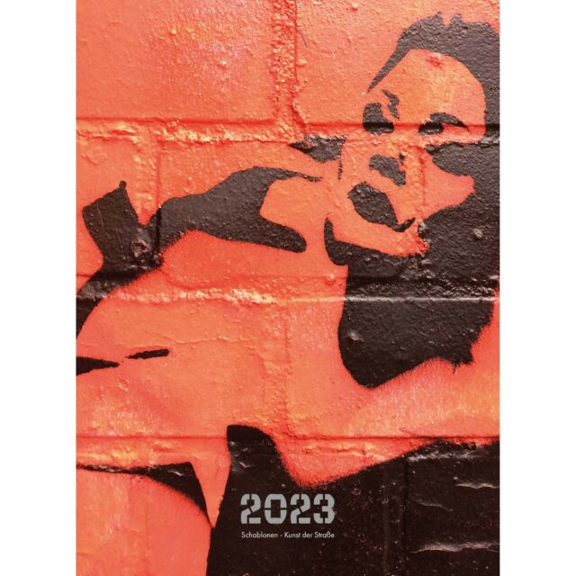 Wandkalender 2023 Die schönsten Schablonenbilder der Stadt gefunden und zusammengetragen als Kalender. Etwas cooles für den Tag und die Wand https://etsy.me/3UYBzmW #mymondaygallery